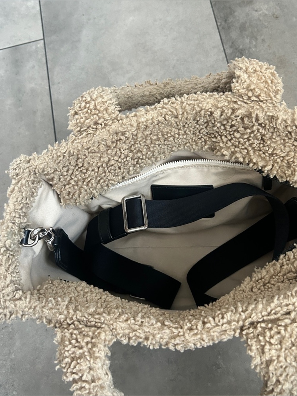 Marc Jacobs the teddy small tote bag purse - Picture 11 of 12